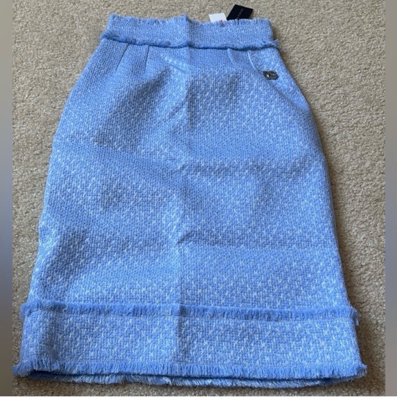 Dolce & Gabbana Frayed Wool-Blend Tweed Midi Skirt- NWT SIZE IT 36 - Picture 8 of 10